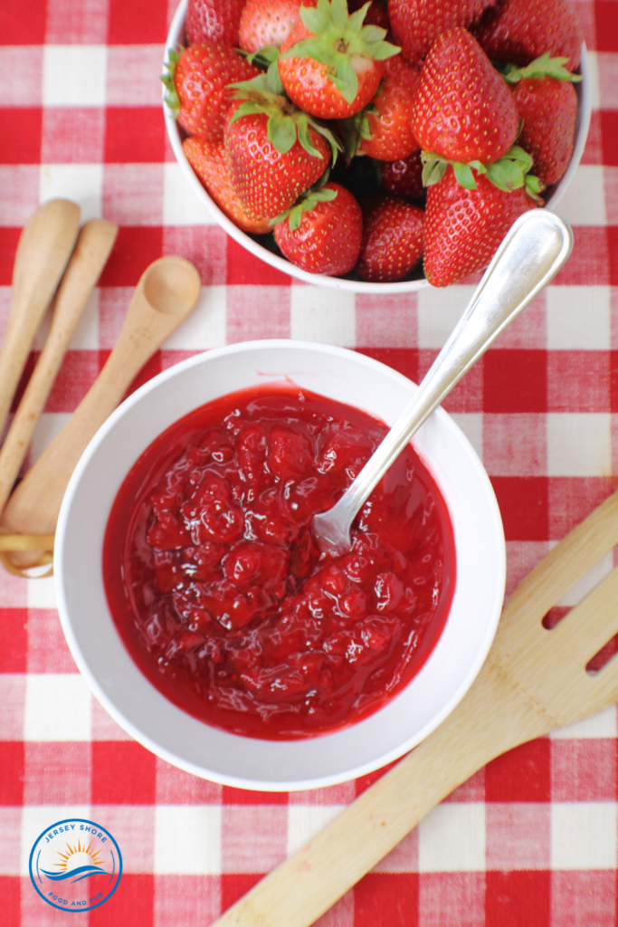Strawberry Pie Jello Shots recipe
